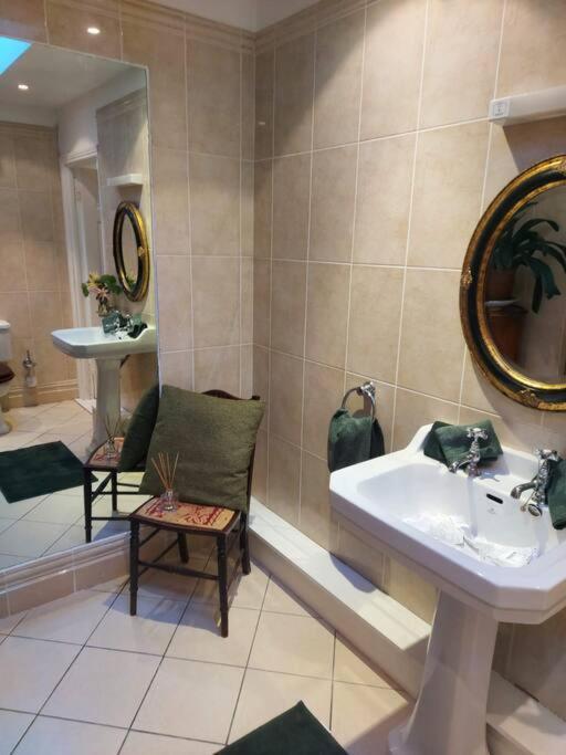 The Old Goathouse Hotel Kildare Ngoại thất bức ảnh